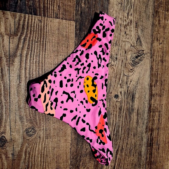 XS beach riot bikini bottoms - Picture 3 of 3
